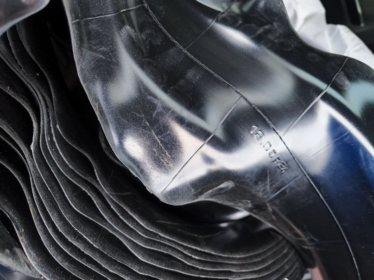 Автокамера 12.00-24 TR179А