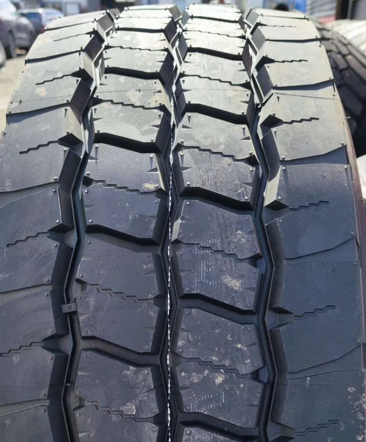 Грузовая шина Yokohama 505C 425/65 R22.5, универсальная ось