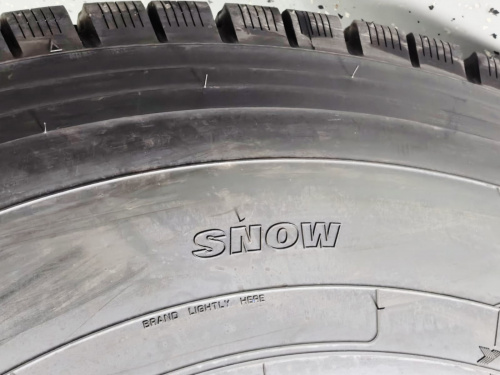 Грузовая шина Yokohama 902W 315/80 R22.5 154/150M, ведущая ось